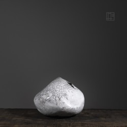 Vase en céramique raku #144 | Pièce unique faite main – Mimeiceramics