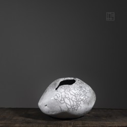 Vase en céramique raku #144 | Pièce unique faite main – Mimeiceramics