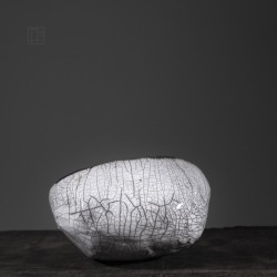 Vase en céramique raku #153 | Pièce unique faite main – Mimeiceramics