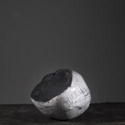 Vase en céramique raku #153 | Pièce unique faite main – Mimeiceramics