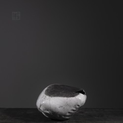 Vase en céramique raku #142 | Pièce unique faite main – Mimeiceramics