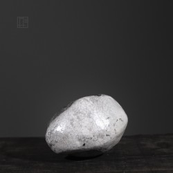 Vase en céramique raku #146 | Pièce unique faite main – Mimeiceramics