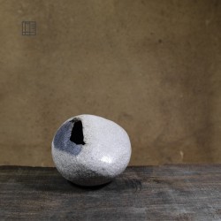 Vase en céramique raku #122 | Pièce unique faite main – Mimeiceramics