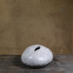 Vase en céramique raku #119 | Pièce unique faite main – Mimeiceramics