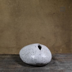 Vase en céramique raku #119 | Pièce unique faite main – Mimeiceramics