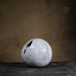 Vase en céramique raku #88 | Pièce unique faite main – Mimeiceramics