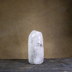 Vase en céramique raku #81 | Pièce unique faite main – Mimeiceramics