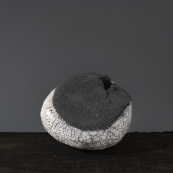 Vase en céramique raku #161 | Pièce unique faite main – Mimeiceramics