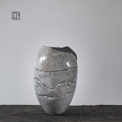 Vase en céramique raku #167 | Pièce unique faite main – Mimeiceramics