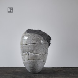 Vase en céramique raku #167 | Pièce unique faite main – Mimeiceramics