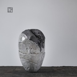 Vase en céramique raku #167 | Pièce unique faite main – Mimeiceramics