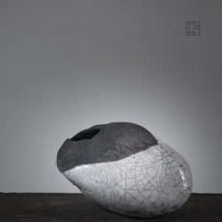 Vase en céramique raku #169 | Pièce unique faite main – Mimeiceramics