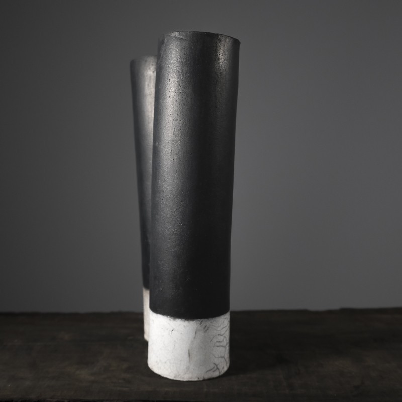 Paire de vases en céramique raku #182 – Mimeiceramics Paire de vases en céramique raku #182 – Mimeiceramics
